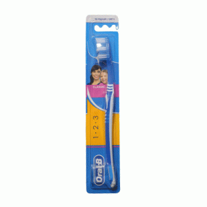 Oral-B Classic 40 medium Toothbrush (Οδοντόβουρτσα Oral-B Μεσαίας σκληρότητας)